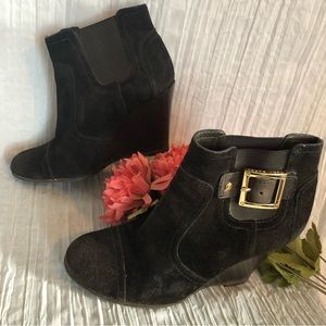 TORY BURCH boots Adrienne womans SZ 7 black suede high heel wedge ankle boots
